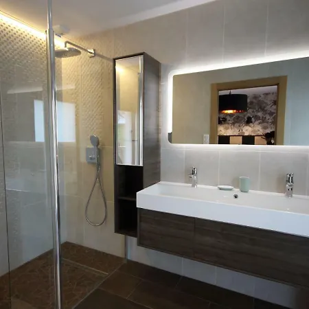 La Tuiliere Holiday home *
